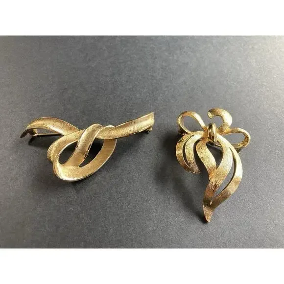 Bundle of Estate Brooches Gold Tone Monet West Germany Stones Filigree Vintage - Picture 5 of 16